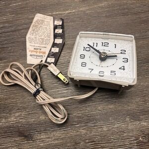 New Vintage Sunbeam Electric Dial Alarm Clock Wink-Awake White Tested Retro